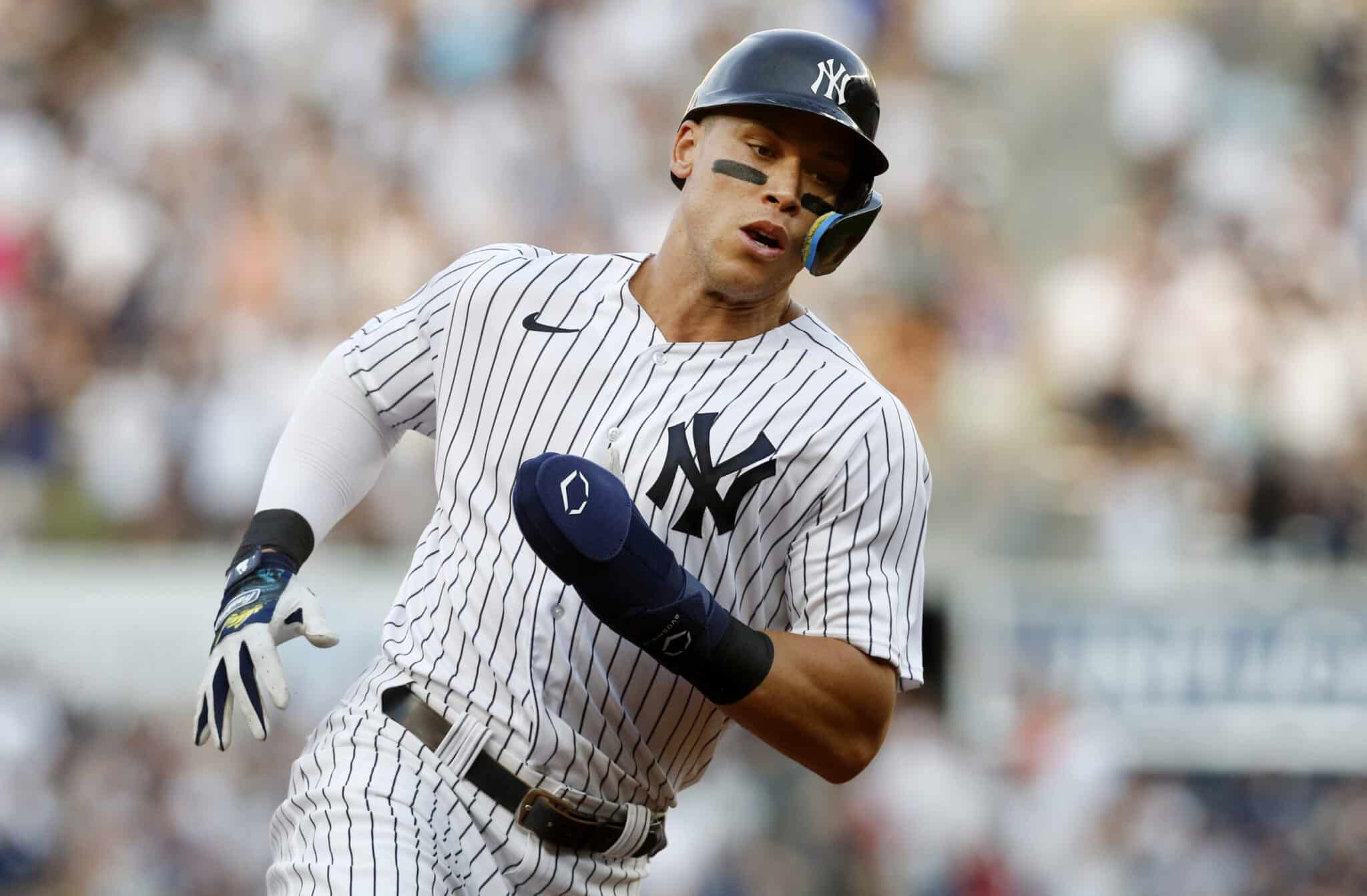 NEW YORK, NEW YORK - MAY 31: (NEW YORK DAILIES OUT) Aaron Judge #99 of the New York Yankees in action against the Los Angeles Angels at Yankee Stadium on May 31, 2022 in New York City. The Yankees defeated the Angels 9-1.