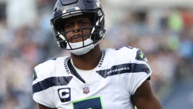 NASHVILLE, TN - DECEMBER 24: Seattle Seahawks quarterback Geno Smith (7) during a game between the Tennessee Titans and Seattle Seahawks, December 24, 2023 at Nissan Stadium in Nashville, Tennessee.