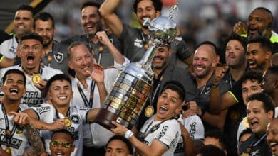 Botafogo celebrate after winning the Copa Libertadores final