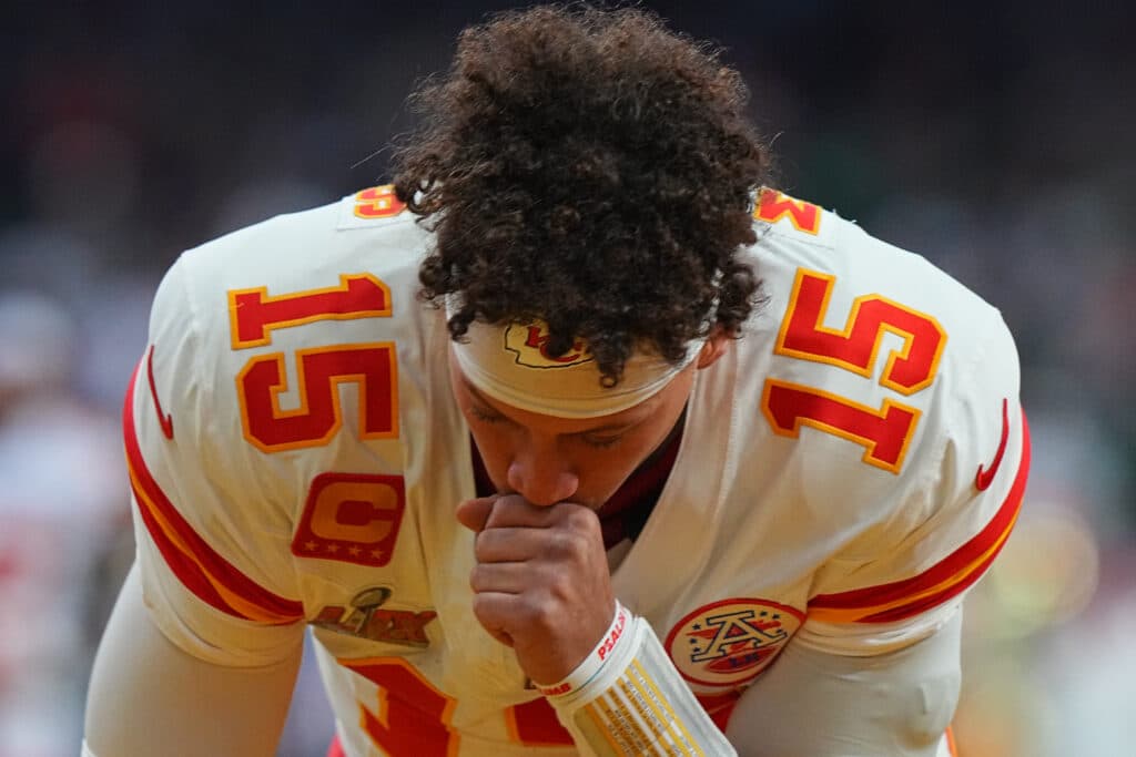 Football: Super Bowl LIX: Kansas City Chiefs Patrick Mahomes (15) in action, kneels prior to game vs Philadelphia Eagles at Caesar's Superdome. New Orleans, LA 2/9/2025 CREDIT: Erick W. Rasco