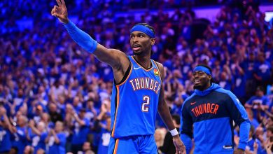 Shai Gilgeous-Alexander #2 of the Oklahoma City Thunder