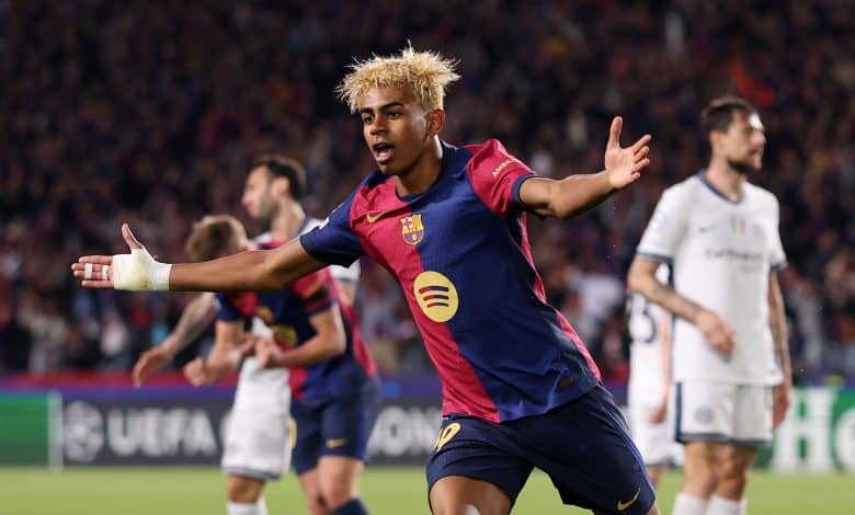 BARCELONA, SPAIN - APRIL 30: Lamine Yamal of FC Barcelona celebrates scoring his team's first goal during the UEFA Champions League 2024/25 Semi Final First Leg match between FC Barcelona and FC Internazionale Milano at Estadi Olimpic Lluis Companys on April 30, 2025 in Barcelona, Spain. (