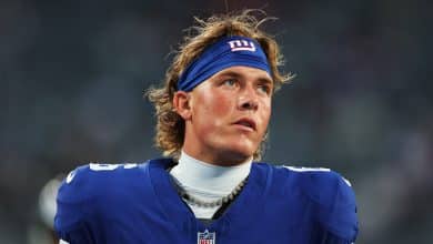 Jaxson Dart #6 of the New York Giants