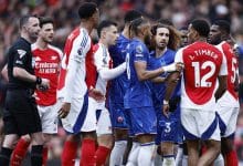 Players clash during the English Premier League football match between Arsenal and Chelsea at the Emirates Stadium in London on March 16, 2025. (Photo by BENJAMIN CREMEL / AFP) / RESTRICTED TO EDITORIAL USE. No use with unauthorized audio, video, data, fixture lists, club/league logos or 'live' services. Online in-match use limited to 120 images. An additional 40 images may be used in extra time. No video emulation. Social media in-match use limited to 120 images. An additional 40 images may be used in extra time. No use in betting publications, games or single club/league/player publications. /