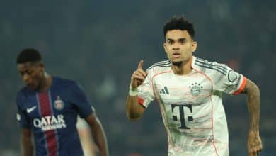 Paris, France - November 4: Luis Diaz of Bayern Munchen celebrates goal during the UEFA Champions League 2025/26 League Phase MD4 match between Paris Saint-Germain and FC Bayern München at Parc des Princes on November 4, 2025 in Paris, France.