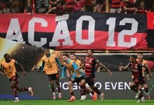 Flamengo's defender #13 Danilo (C) celebrates scoring his team Flamengo's first goal